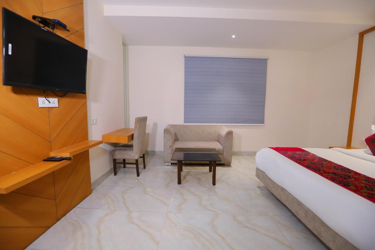 Hotel Stanley By Foxi Group- Near Delhi International Airport New Delhi Exterior photo